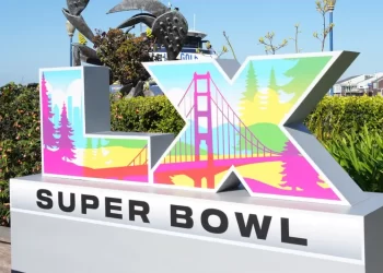 SRE pide actuar responsable a mexicanos en Super Bowl