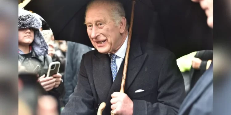 Archivos Epstein: abuchean al rey Carlos III tras nuevas revelaciones sobre el príncipe Andrés
