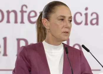 “Aún sin explicación”: Sheinbaum confirma que pidió información a EU por cierre aéreo en El Paso