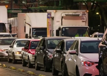 Doble Hoy No Circula en CDMX por contingencia ambiental