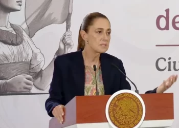 “Los libros no pertenecen a una sola persona”, afirma Sheinbaum sobre salida de Marx Arriaga
