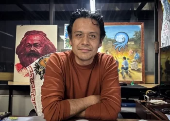 Marx Arriaga permanece en las oficinas de la SEP tras casi 90 horas de su destitución