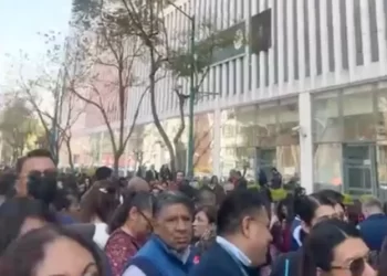Desalojan Ciudad Judicial en la CDMX por presunta amenaza de bomba