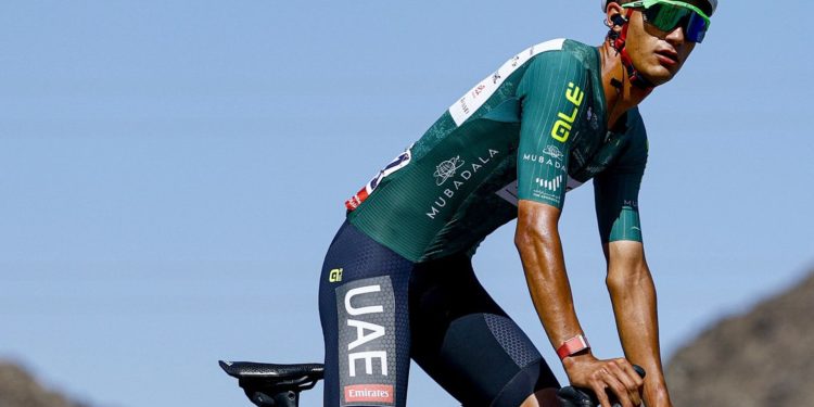 UAE Tour 2026: Isaac del Toro conserva el segundo lugar tras la quinta etapa