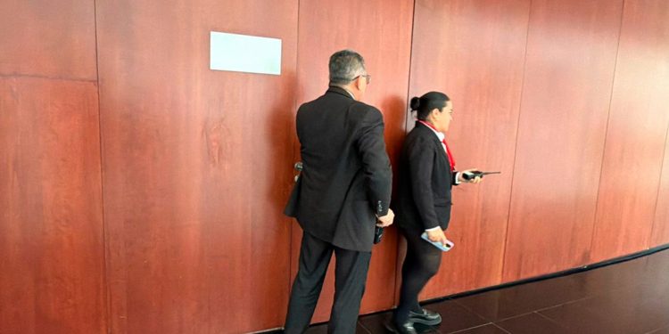 Clausuran estética en el Senado tras video viral; legisladoras “aseguran” que pagaban de su bolsillo