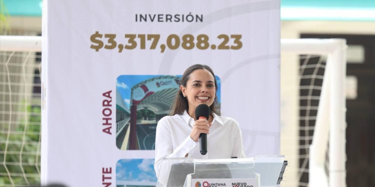 Destaca Ana Paty Peralta cumplimiento con nuevos domos escolares en Cancún