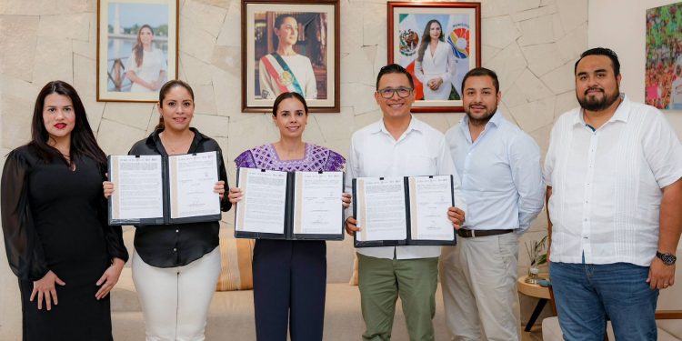 Impulsa Ana Paty Peralta emprendimiento femenino con apoyo de PRODECON