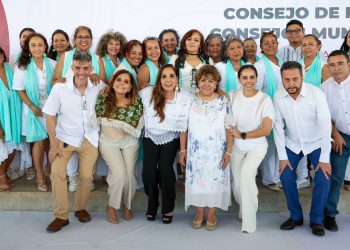 Dan paso histórico por la paz en Q. Roo y BJ: Ana Paty Peralta