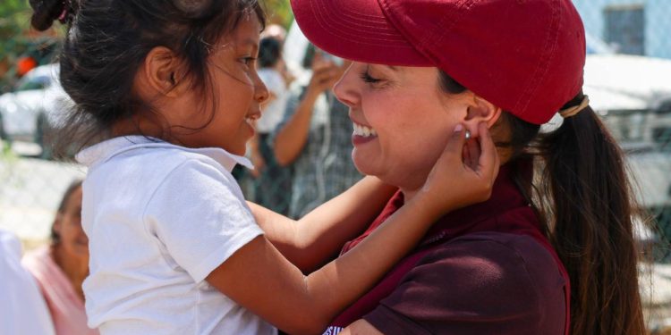 Crea Ana Paty Peralta espacios para la convivencia y desarrollo de niñas y niños