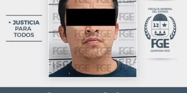 Detienen a sujeto por extorsión en Playa del Carmen; exigía dinero a comerciante