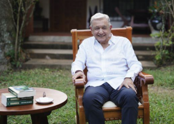 AMLO reaparece en redes y pide donaciones para Cuba