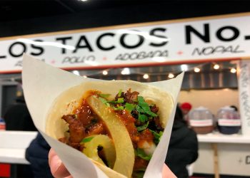 Alemán demanda a taquería en Nueva York por salsa verde “demasiado picante”
