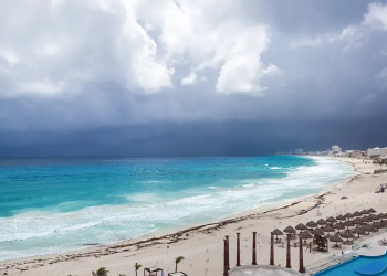 Clima en Cancún este martes 10 de marzo: lluvias aisladas y tarde calurosa