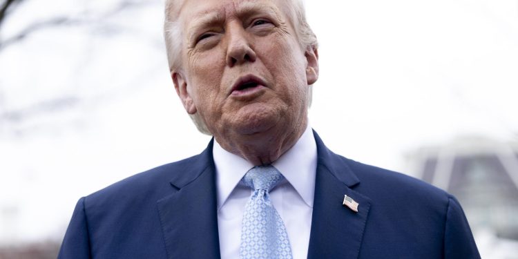 Trump asegura que Irán “busca un acuerdo” y prevé avances en los próximos cinco días