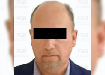 Vinculan a proceso y dictan prisión preventiva a contador de Emilio Lozoya