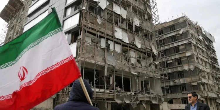 Sube a 555 el número de muertos en Irán tras ataques de EU e Israel