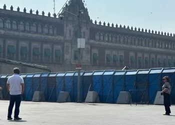 Blindan Palacio Nacional y Centro Histórico a dos días del 8M