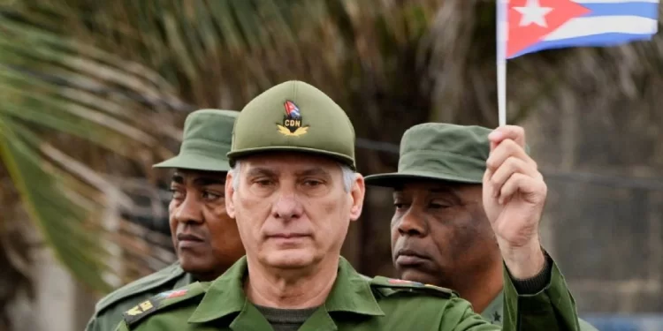 Cuba confirma conversaciones con Estados Unidos tras semanas de negarlo