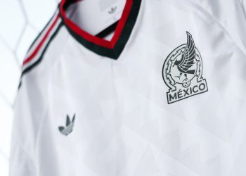 México presenta uniforme visitante para el Mundial 2026