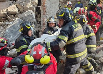 Recuperan el tercer cuerpo en el derrumbe del edificio en San Antonio Abad