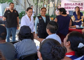 Lleva Ana Paty Peralta servicios de salud a Ciudad Natura
