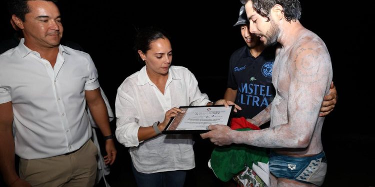Ana Paty Peralta reconoce y celebra el histórico logro de David Olvera