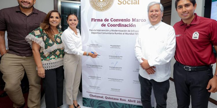 Se suma Ana Paty Peralta para impulsar espacios públicos y deporte