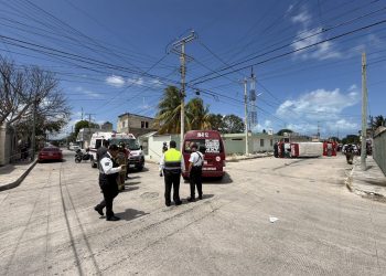 Accidente en carretera de Querétaro deja al menos 9 personas muertas