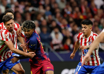 Mano de Pubill en jugada polémica contra Barcelona