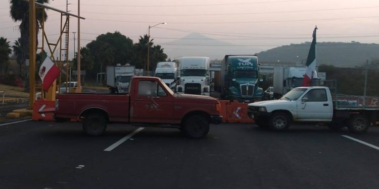 Bloqueo de transportistas y campesinos: carreteras afectadas este 6 de abril