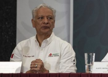 Pemex reconoce fuga en instalaciones como causa del derrame en el Golfo de México