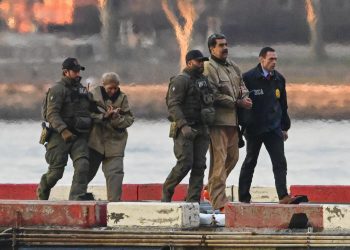 EE.UU. acusa a soldado que apostó por captura de Maduro y ganó 400 mil dólares
