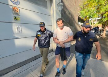 Capturan en Argentina a Fernando Farías Laguna, contralmirante ligado al huachicol