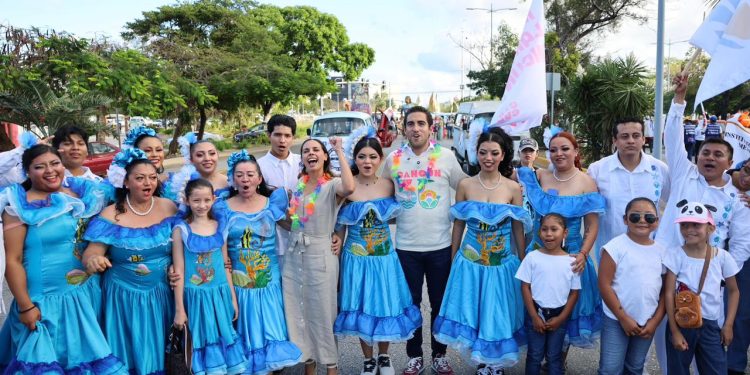 “Cancún nos une y celebramos juntos su historia”: Ana Paty Peralta