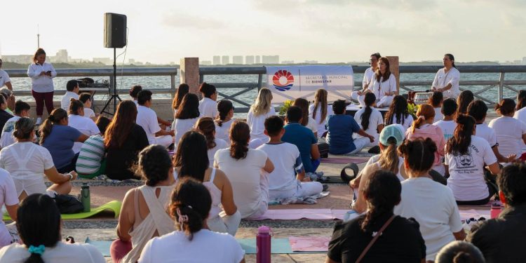 Honran importancia y legado de mamás cancunenses en “MeditaFest” en Cancún