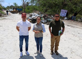 Ana Paty Peralta clausura tiradero clandestino en Cancún