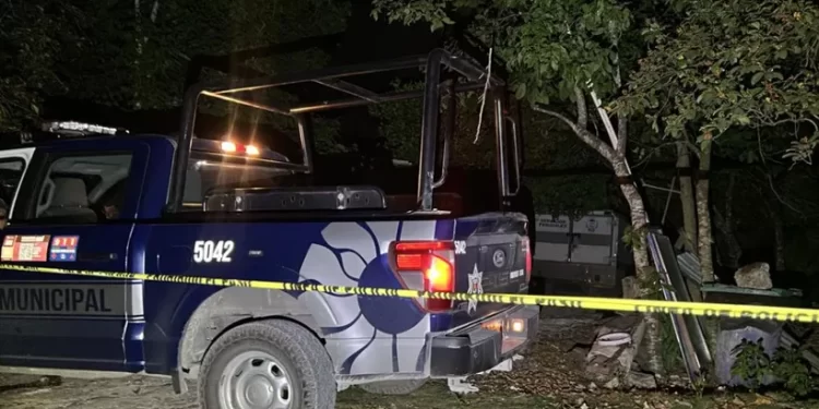 Cancún: encuentran a hombre sin vida en taxi abandonado