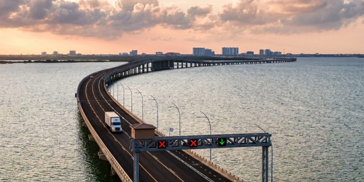 Inicia funciones el Puente Nichupté en Cancún
