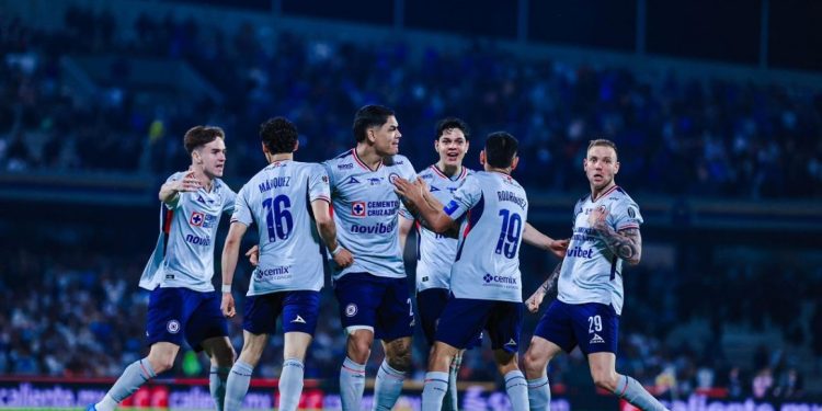 Cruz Azul campeón del Clausura 2026 tras vencer a Pumas con gol de Rodolfo Rotondi en el último minuto