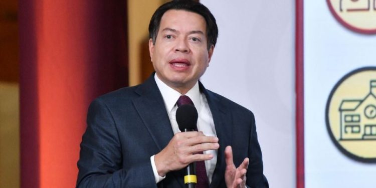 Mario Delgado insiste en que el ciclo escolar terminará el 5 de junio pese a postura de Sheinbaum