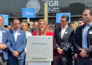 “Se me cita como testigo para fabricarme un caso”, acusa Maru Campos tras acudir a la FGR