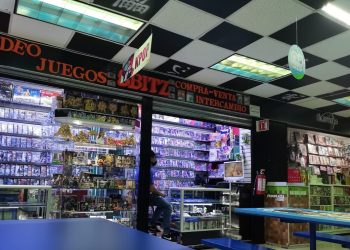 Suben precios de artículos friki en Cancún por aranceles de importación