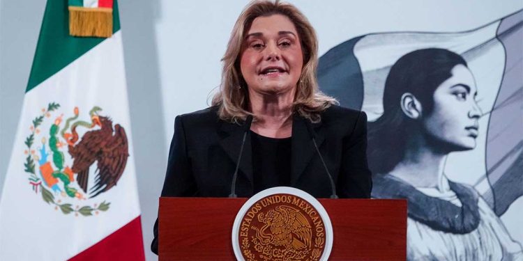 Morena impulsa desafuero de Maru Campos y llama a marcha