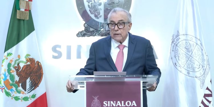 Rocha Moya, Enrique Inzunza, Gámez Mendívil y Dámaso Castro comparecen ante la FGR en Culiacán