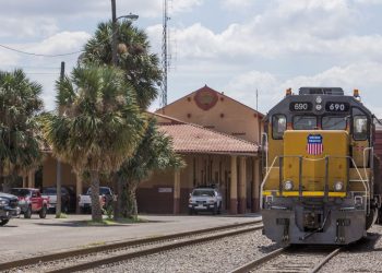Confirman mexicanos entre víctimas halladas en tren en Texas