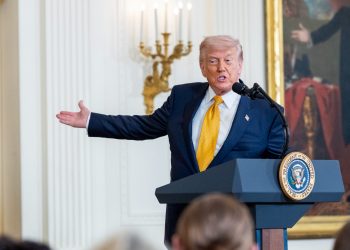 Trump amenaza: “Si México no combate al narco, Estados Unidos intervendrá”