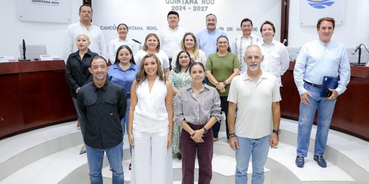 Ana Paty Peralta impulsa el Cabildo Infantil 2026 en Cancún