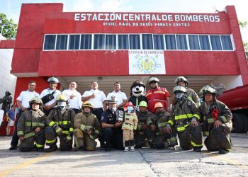 Israel, el héroe que iluminó Bomberos Cancún con su valentía