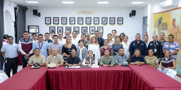Ana Paty Peralta instala comité para fenómenos hidrometeorológicos 2026 en Cancún