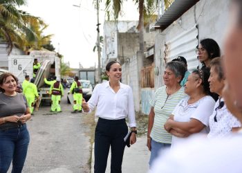 Ana Paty Peralta supervisa respuesta a reportes de la ciudadanía